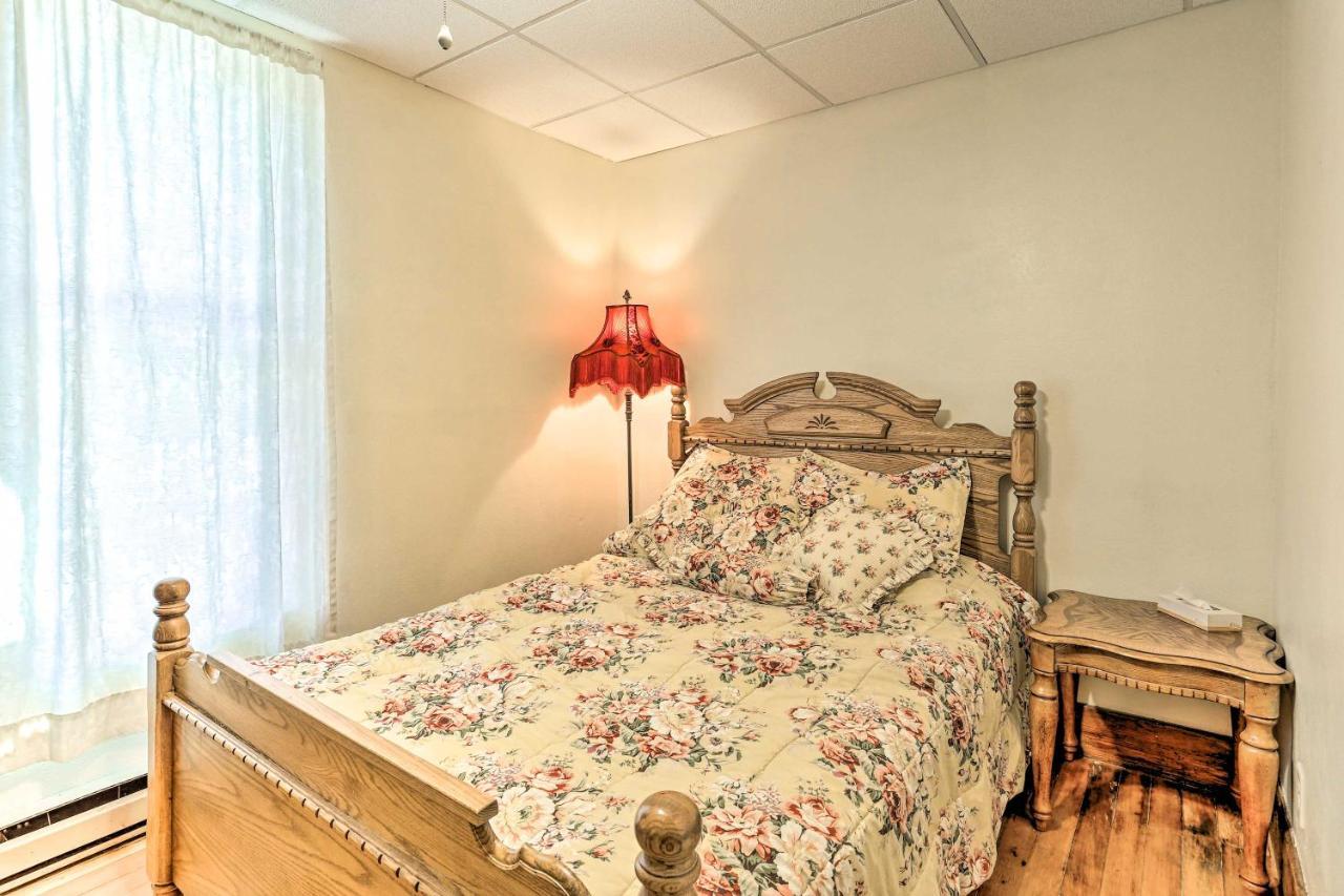 Custer Apt In Heart Of Town Shop, Dine, Hike Exterior photo